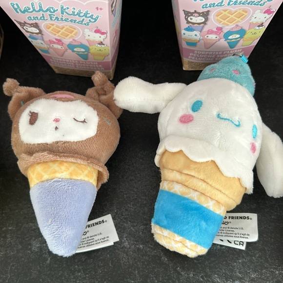 12 hello kitty blind boxes - new and sealed PLUS original box - Picture 3 of 6